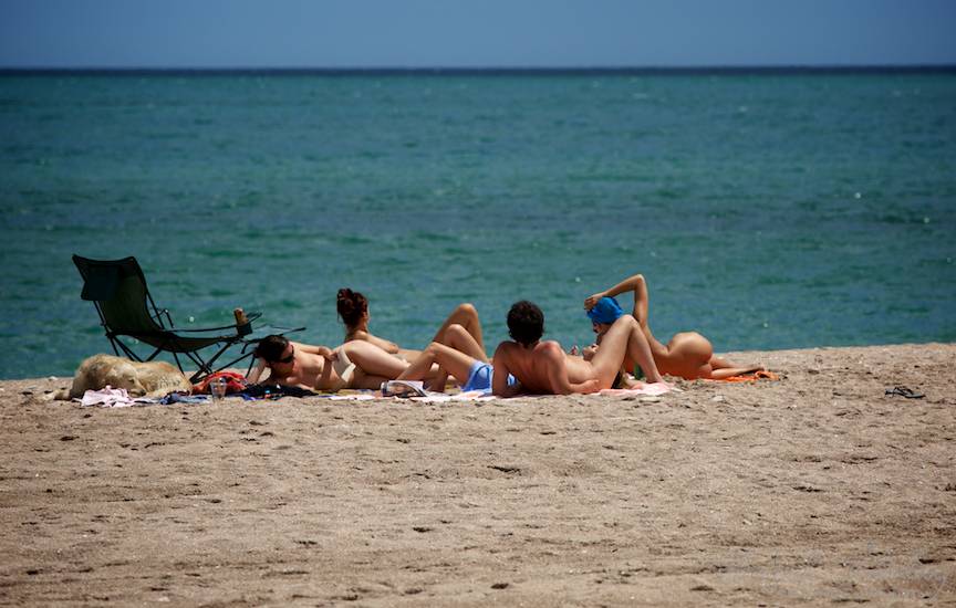 Vama Veche imagini fotoAV -28 femei nudism plaja