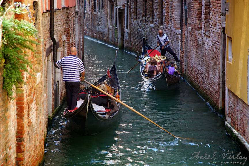 Fotografia emblematica venetiana este desigur cu gondole.