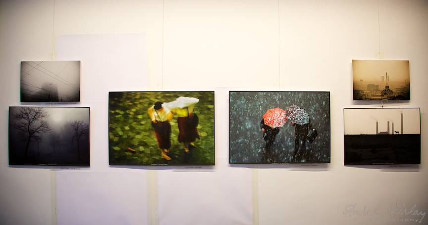 Fotografii panotate dupa subiect in expozitia Inspired by Bucharest.