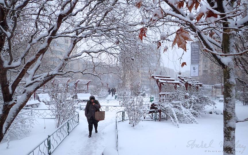 Fotografii ninsoare iarna Bucuresti - fotojurnalism Aurel Virlan - Emails 19