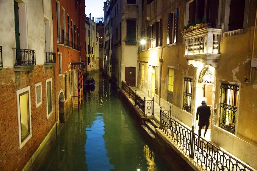 Photo Image Venice Italy - Fotograful Aurel Virlan in Venetia Web-Size   157